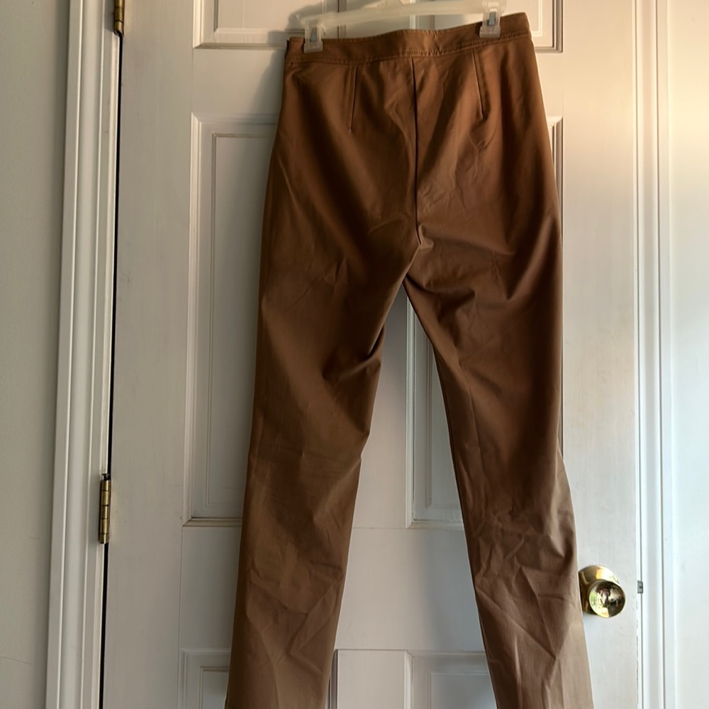 Theory tan pant with side zipper Size 4